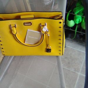 Michael kors purse